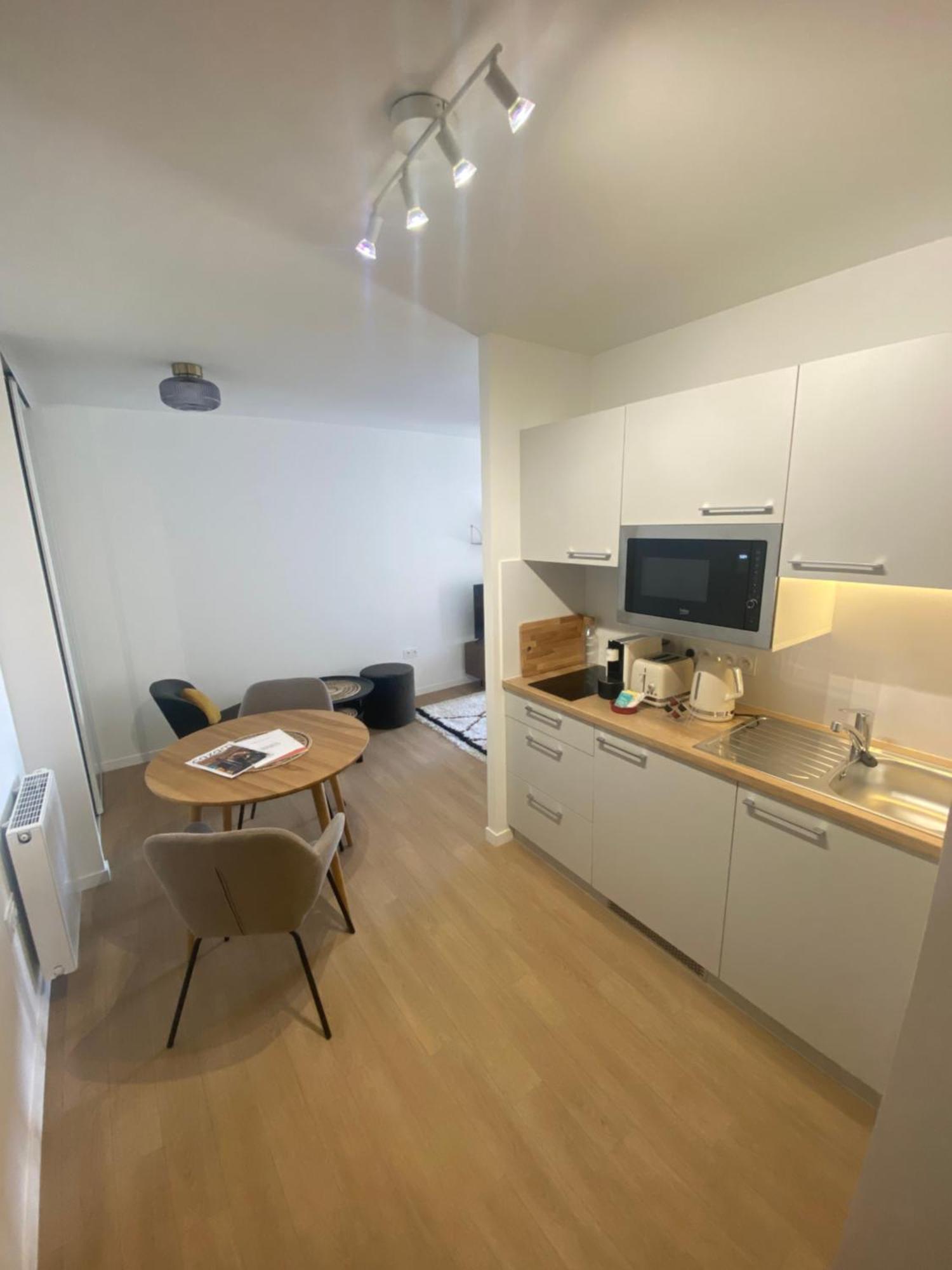 Cazam Paris Saint Ouen Aparthotel Εξωτερικό φωτογραφία